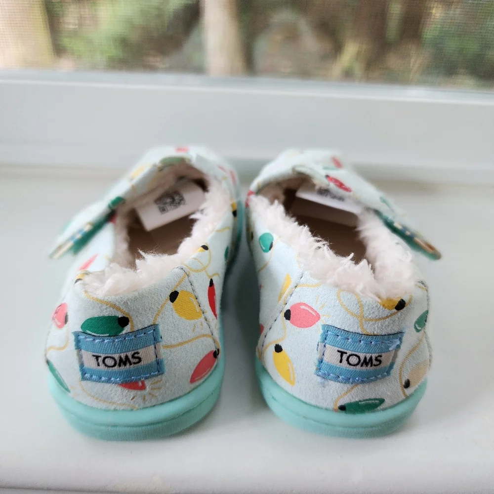 TOMs Kids Toddlers Christmas Lights Patterned Lined Slippers Size 5T